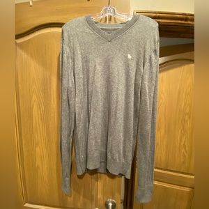 Abercrombie & Fitch v neck sweater large